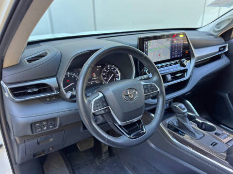 2022 Toyota Highlander Limited