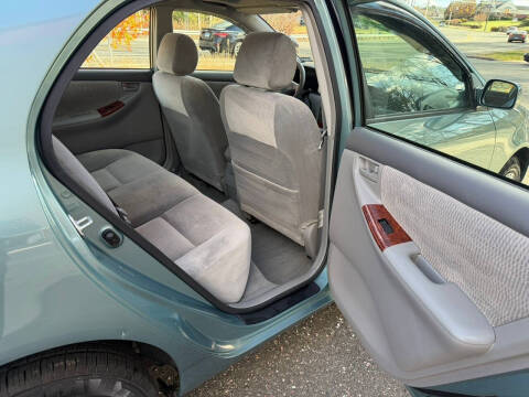 2006 Toyota Corolla LE