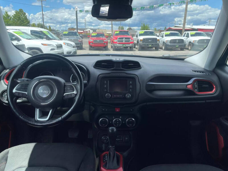 2017 Jeep Renegade Trailhawk