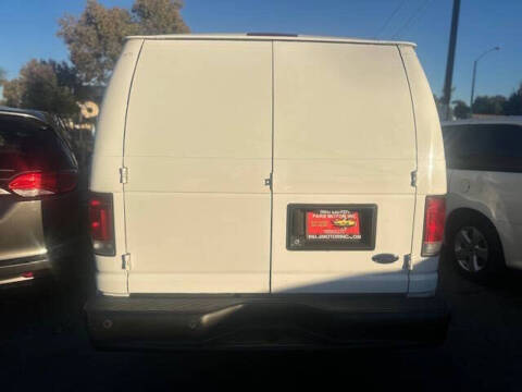 2012 Ford E-Series E-150