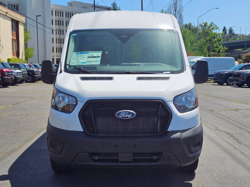 2026 Ford Transit 250