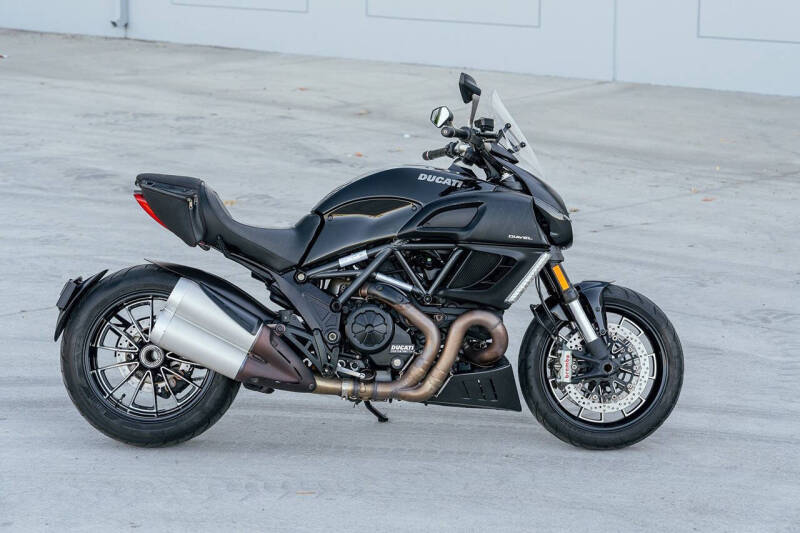 2011 Ducati Diavel