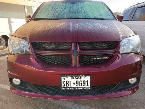 2018 Dodge Grand Caravan for sale at Auto Haus Imports in Grand Prairie TX