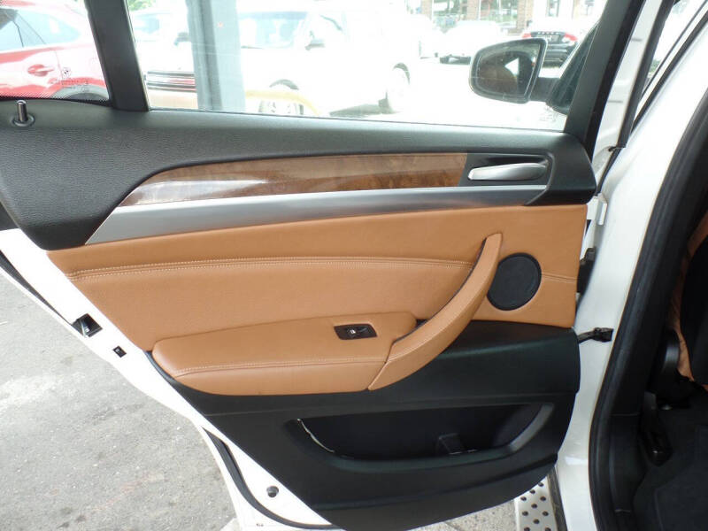 2010 BMW X6 xDrive35i