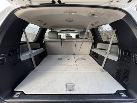 2012 Toyota Sequoia SR5