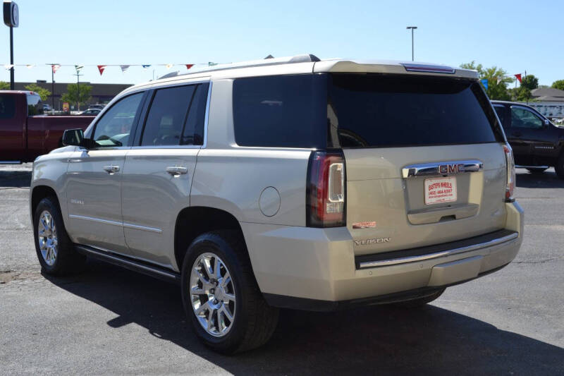 2017 GMC Yukon Denali