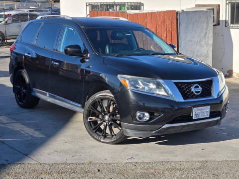 2015 Nissan Pathfinder Platinum