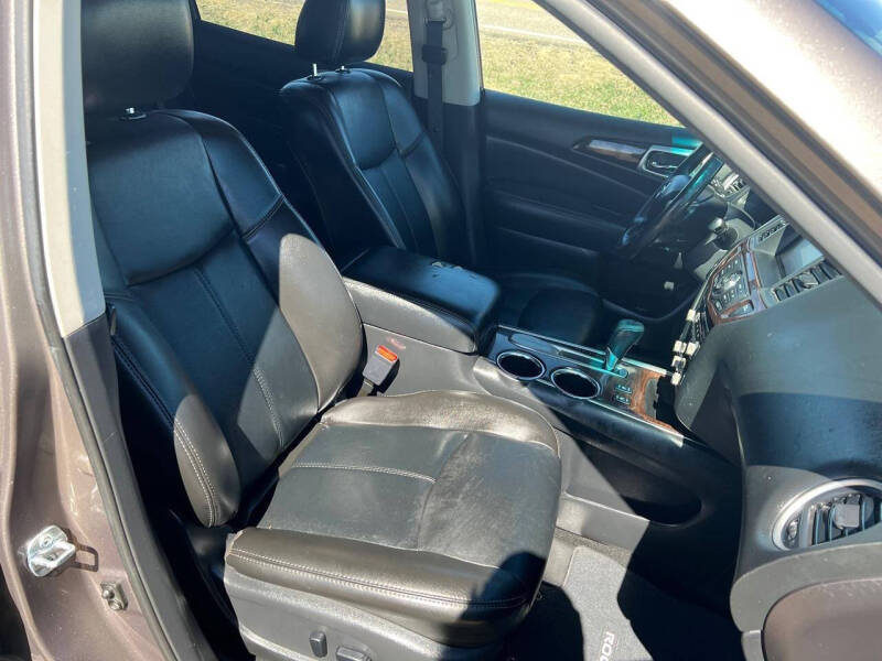2014 Nissan Pathfinder SL