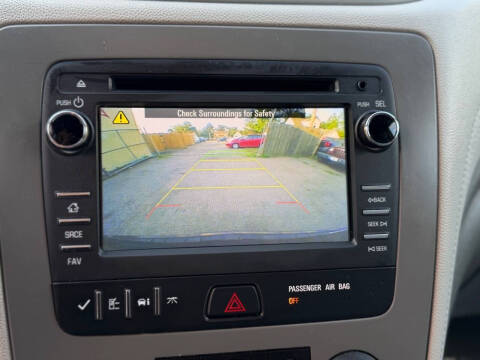 2016 Chevrolet Traverse LS