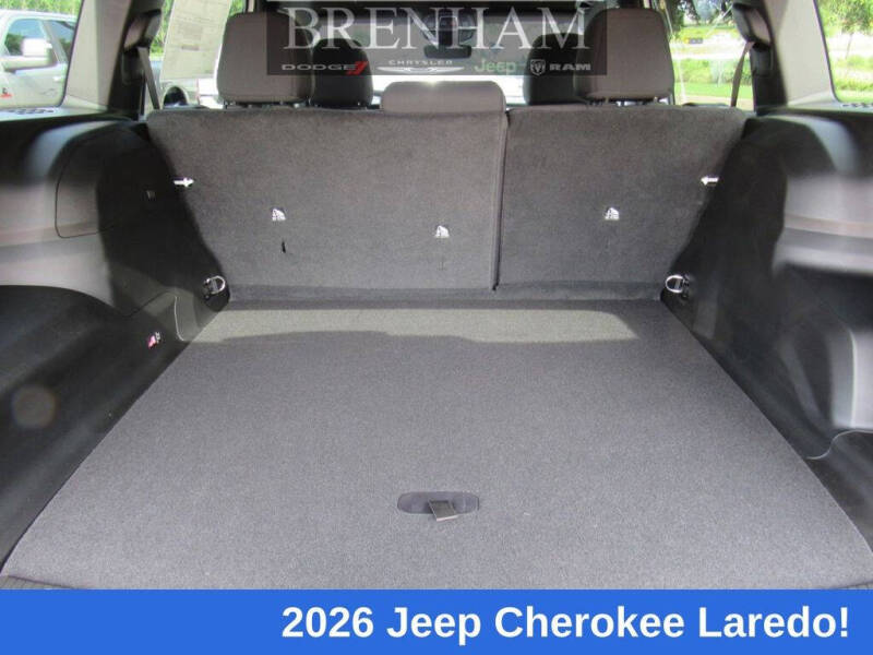 2026 Jeep Cherokee Laredo