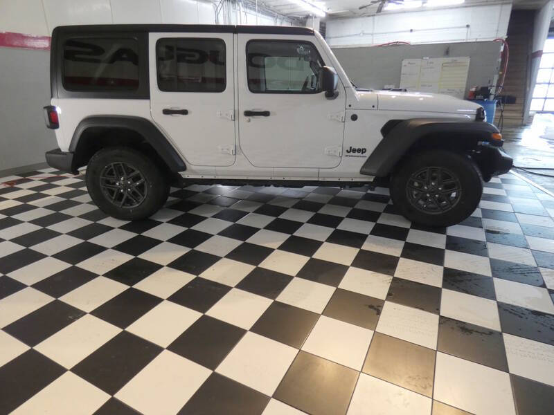 2024 Jeep Wrangler