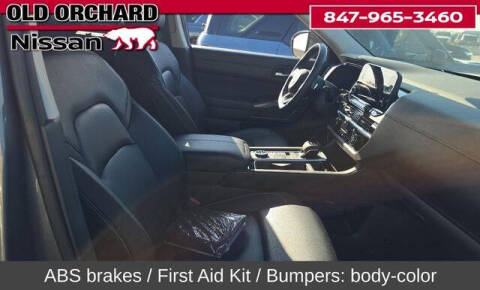 2024 Nissan Pathfinder SL