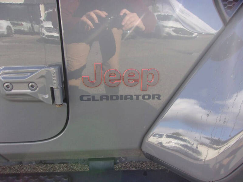 2021 Jeep Gladiator Mojave