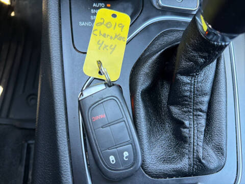 2019 Jeep Cherokee Latitude Plus