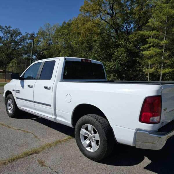 2018 RAM 1500 SLT
