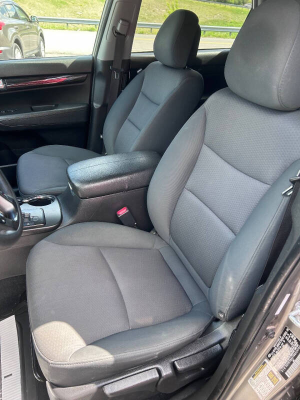 2013 Kia Sorento LX
