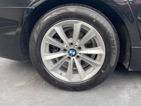 2016 BMW 5 Series 528i