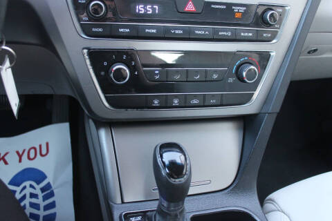 2016 Hyundai Sonata SE