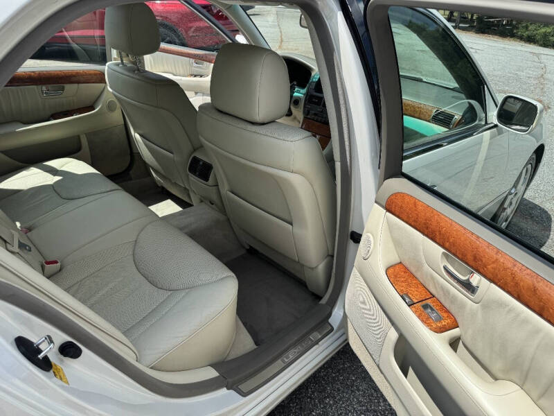 2005 Lexus LS 430