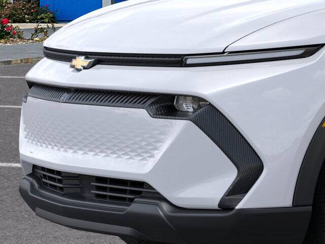 2026 Chevrolet Equinox EV LT 1