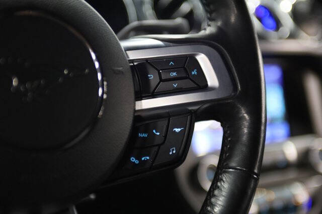2022 Ford Mustang Mach 1