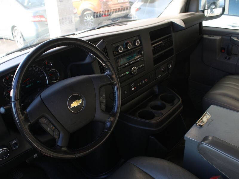 2020 Chevrolet Express 3500