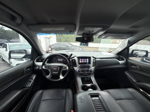 2017 GMC Yukon SLT