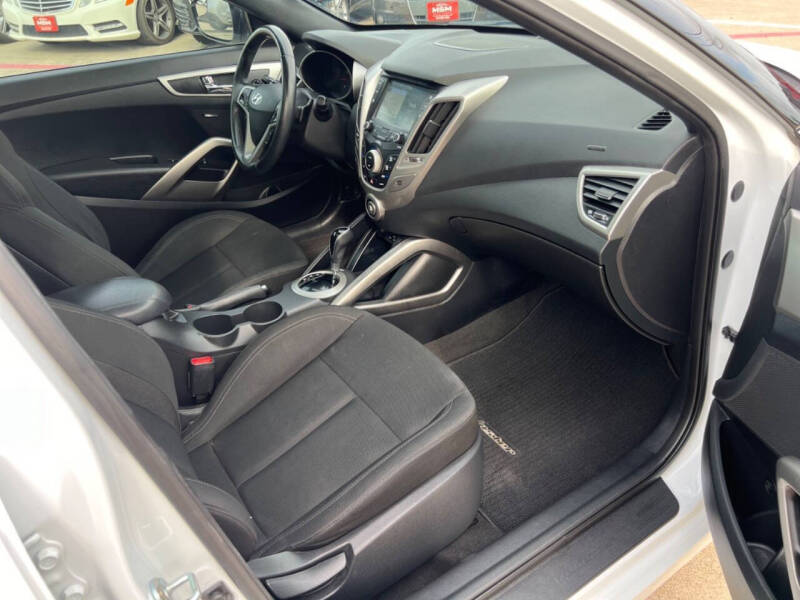 2017 Hyundai Veloster Value Edition