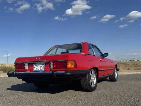 1984 Mercedes-Benz 380-Class 380 SL