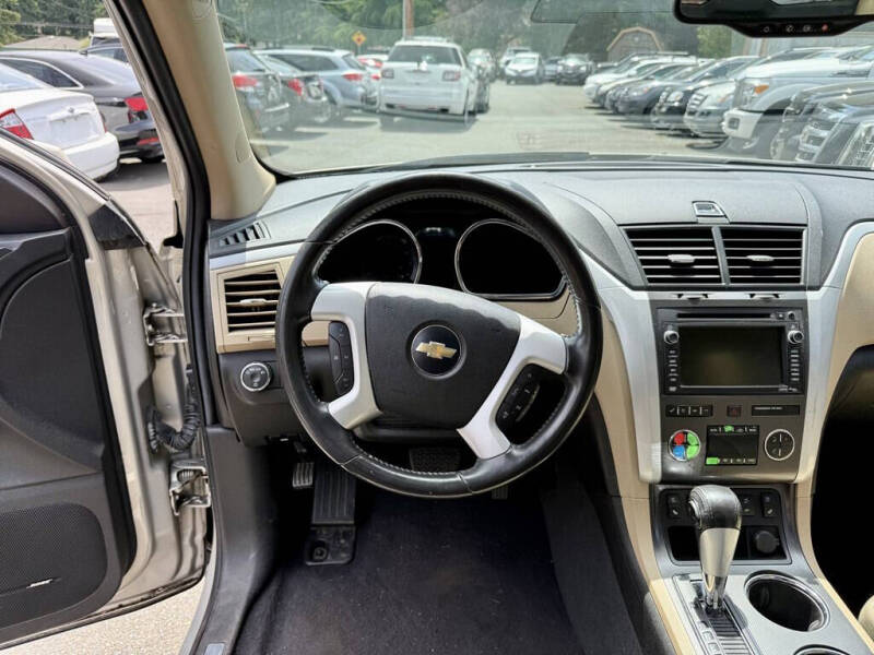 2010 Chevrolet Traverse LTZ