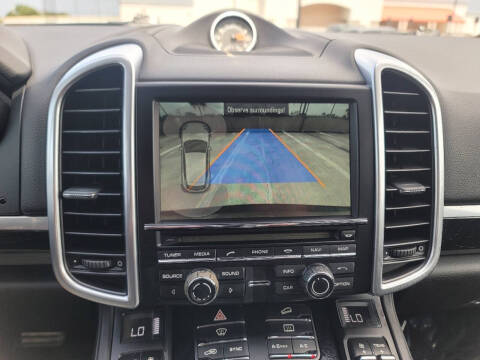 2016 Porsche Cayenne S