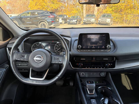 2022 Nissan Rogue SV