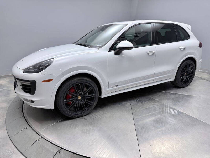2016 Porsche Cayenne GTS