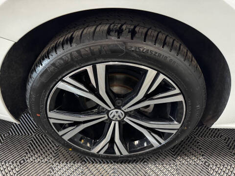 2021 Volkswagen Passat SE