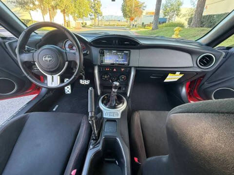 2016 Scion FR-S