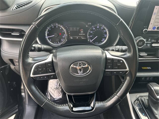 2023 Toyota Highlander XSE