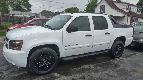 2008 Chevrolet Avalanche for sale at Marti Motors Inc in Madison IL