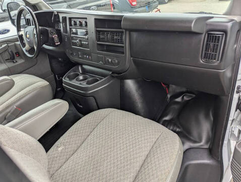 2016 Chevrolet Express 3500