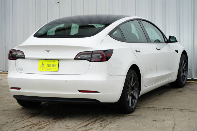 2021 Tesla Model 3 Standard Range Plus