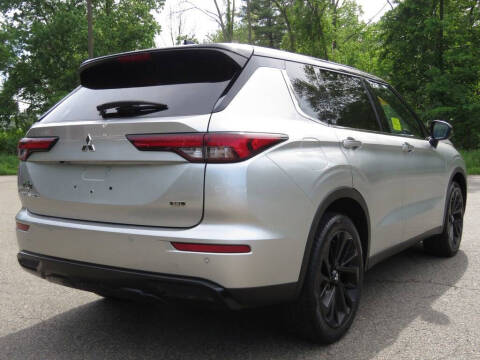 2023 Mitsubishi Outlander SEL