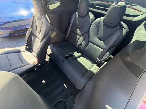2023 Tesla Model X Standard Range
