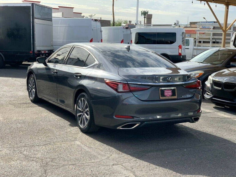 2022 Lexus ES 350