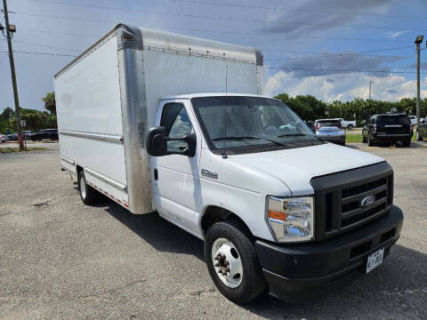 2022 Ford E-Series E-350 SD