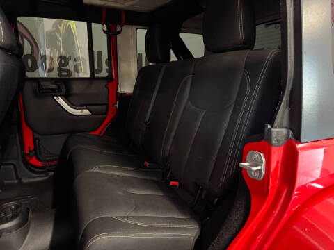 2016 Jeep Wrangler Unlimited Sahara