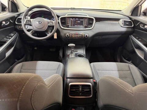2020 Kia Sorento LX