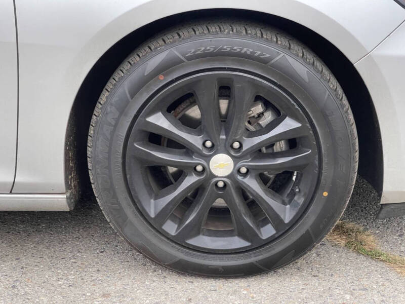 2017 Chevrolet Malibu LT