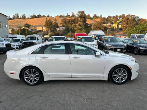 2013 Lincoln MKZ Hybrid