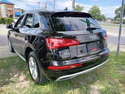 2019 Audi Q5 quattro Premium 45 TFSI