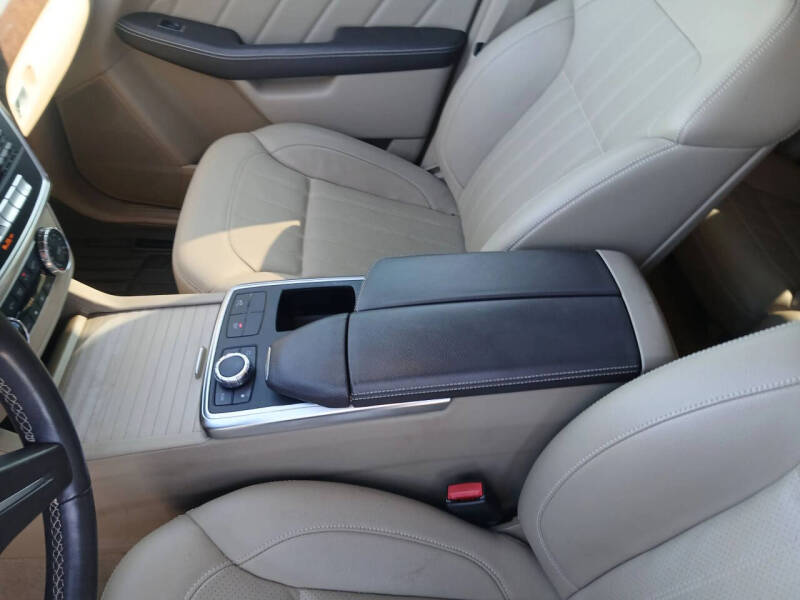 2016 Mercedes-Benz GL-Class GL 350 BlueTEC