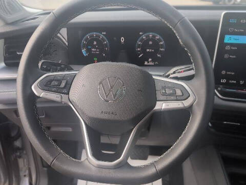 2025 Volkswagen Tiguan SE 4Motion